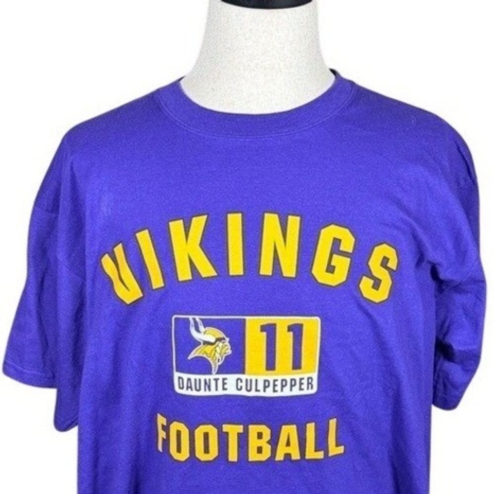 Vintage NFL Players Minnesota Vikings Daunte Culpepper 11 T-Shirt Purple XL‎